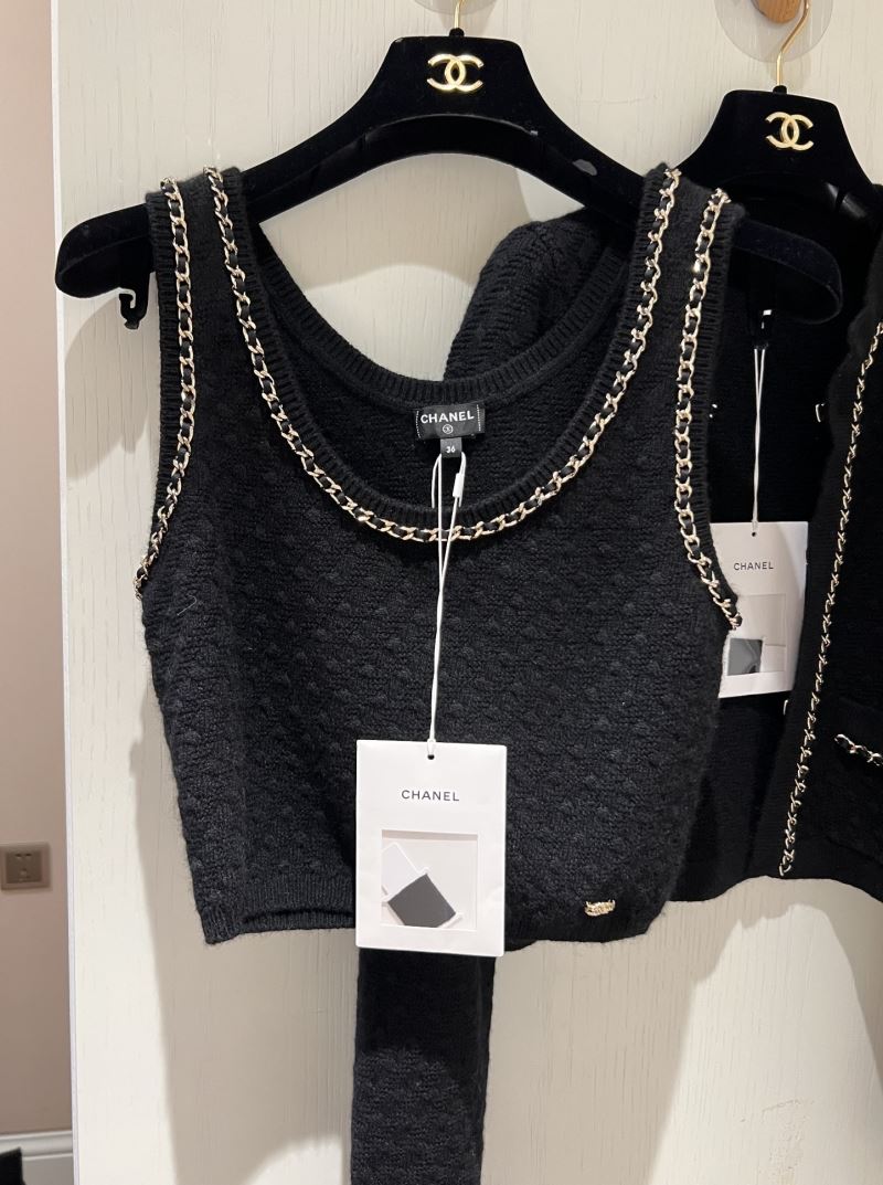 Chanel Outwear